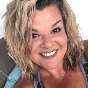 Meet your Posher, Krista